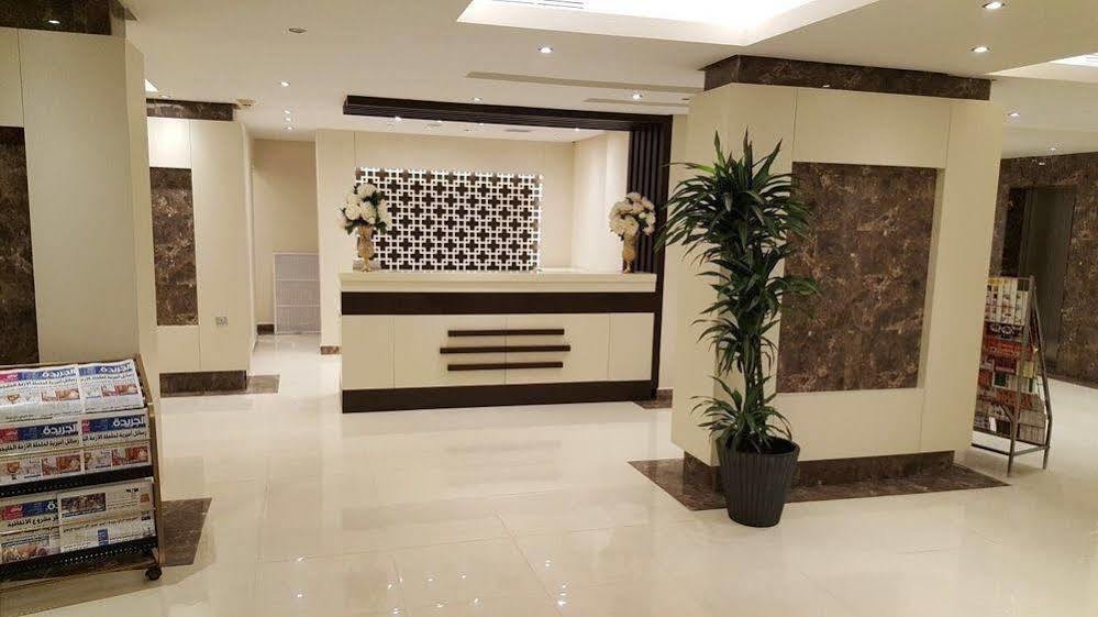 Al Muhanna Plaza Salmiya Old Souk Kuwait City Bagian luar foto